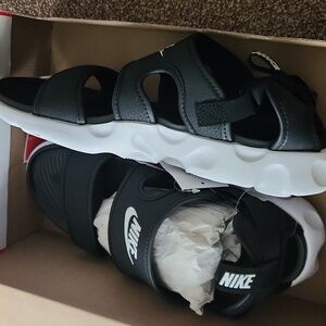 Nike Owaysis Sandal womens